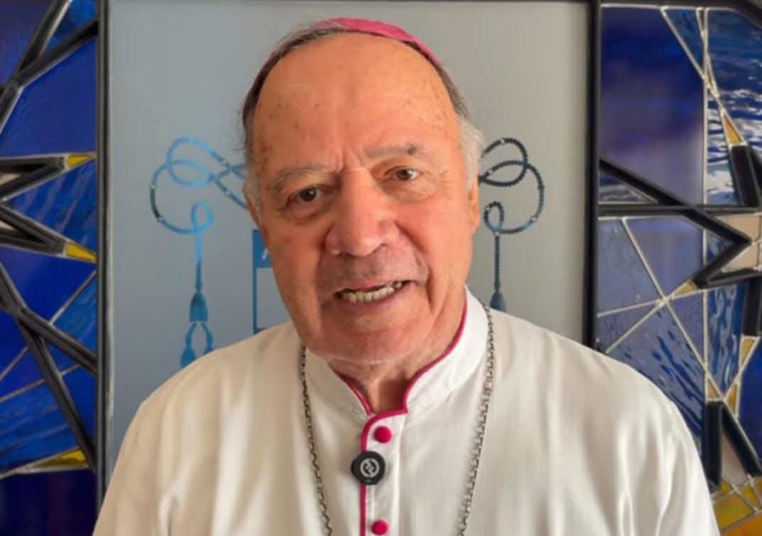 Llama arzobispo de Acapulco a orar por la paz en las próximas ...