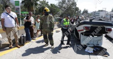 Deja cinco heridos una volcadura de taxi en Chilpancingo