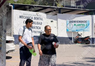 Regresan a clases en el Cobach 2 de Acapulco tras muerte de estudiante