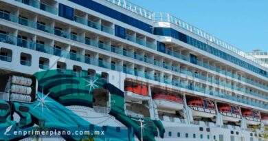 Arriba al puerto de Acapulco el noveno crucero del año