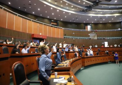 Avala el Congreso límite a las jubilaciones y pensiones de servidores públicos