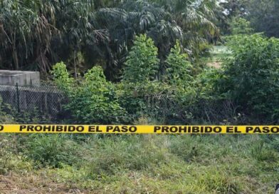 Hallan a dos hombres torturados y ejecutados en Coyuca de Benítez