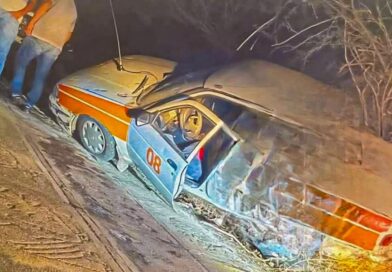 Asesinan a balazos a conductor de un taxi en Olinalá