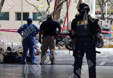 Chofer de Urvan huyó al atropellar a una niña de un año, hija de la checadora