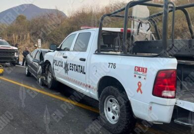 Deja choque entre patrulla de Policía Estatal y un auto 2 muertos y 6 heridos