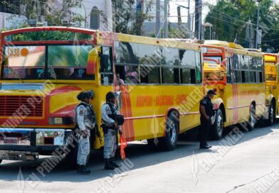 Piden transportistas de camiones urbanos subir pasaje a 16 pesos