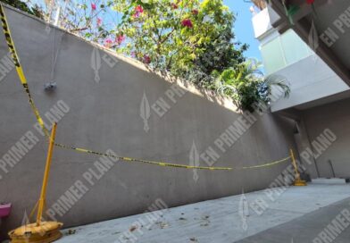 Exigen demolición de barda perimetral de un preescolar en la capital