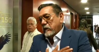 De sus “ahorros” donará dinero a Cuba, anuncia Félix Salgado