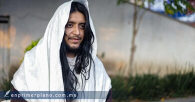 Entre la fe y el esfuerzo físico: Cristopher Reyes se prepara para ser el Jesús del barrio de San Antonio