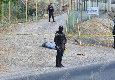 Hallan en la carretera Chilpancingo-Tixtla a un hombre asesinado