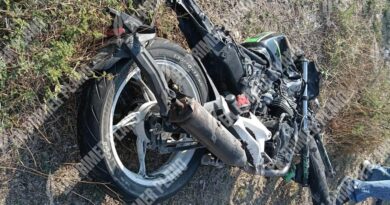 Muere en accidente un motociclista y un menor queda herido en Zumpango
