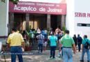 Protestan padres y docentes en el Ayuntamiento de Acapulco para exigir rehabilitación de baños
