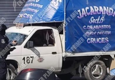 Balean a chofer de ruta alimentadora; sus compañeros lo llevan a un hospital