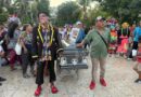 Despiden a la payasita Bomboncita de Caramelo Dulce en el zócalo de Acapulco