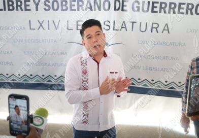 Entrega Jacinto ocho expedientes de priistas a dirigencia nacional para frenar su afiliación
