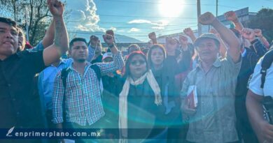 Firman 22 acuerdos Ceteg y gobierno; Tras más de 4 horas de bloqueo se retiran de la autopista