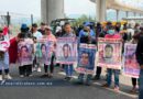Impiden policías ingreso a Cdmx a familiares de los 43 y a madres buscadoras en caseta de Tlalpan