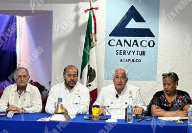 Gobierno federal debe aplicar todo el peso de la ley contra maestros cetegistas: Empresarios