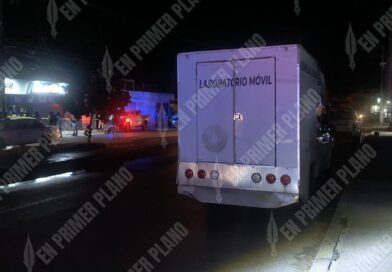 Hieren a balazos a cliente de un Modelorama en Acapulco