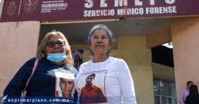 Buscan integrantes de un colectivo a sus desaparecidos en el Semefo de la capital Buscan integrantes de un colectivo a sus desaparecidos en el Semefo de la capital
