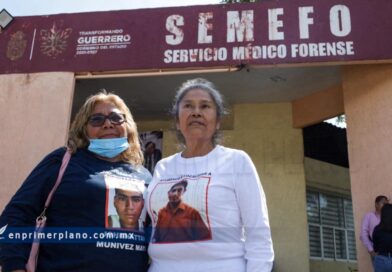 Buscan integrantes de un colectivo a sus desaparecidos en el Semefo de la capital Buscan integrantes de un colectivo a sus desaparecidos en el Semefo de la capital