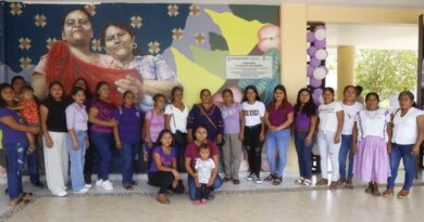 Denuncia el Centro Comunitario Gúwa Kúma adeudo de salario a trabajadoras Denuncia el Centro Comunitario Gúwa Kúma adeudo de salario a trabajadoras
