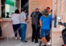 Toman vecinos las instalaciones de la CFE en Acapulco para denunciar deficiencias en el servicio