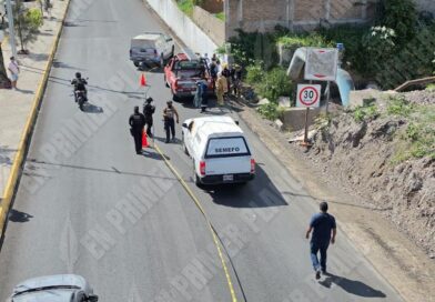 Hallan a un hombre muerto en un canal pluvial al sur de Chilpancingo