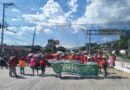 Bloquean Sutcobach y normalistas Ayotzinapa la Autopista del Sol Bloquean Sutcobach y normalistas Ayotzinapa la Autopista del Sol
