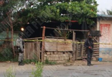 Asesinan a dos hermanos en su casa en Llano Largo