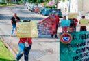 Trabajadores de un hotel bloquearon la costera, fueron despedidos tras el paso de Otis Trabajadores de un hotel bloquearon la costera, fueron despedidos tras el paso de Otis