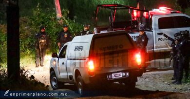 Jóvenes roban una camioneta con lujo de violencia en la glorieta del ISSSTE; un muerto y dos heridos entre ellos una mujer