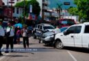 Deja un choque múltiple dos heridos en la Costera de Acapulco