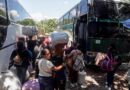 Reporta Tlachinollan salida de 117 jornaleros agrícolas de la Montaña, entre ellos niños y niñas