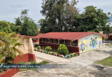 Por operativos y violencia, imparten clases parciales maestros en la Costa Chica, Centro y Sierra