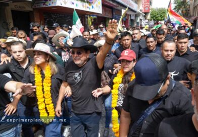 Entre gritos de “¡gobernador, gobernador!”, Félix concluye asambleas en Chilpancingo