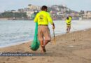 Arrastran lluvias del huracán Polo 30 toneladas de basura a las playas de Acapulco