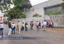 Protestan en IGIFE padres de familia de una primaria; exigen obras y demolición de bodega