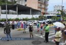 Bloquean vecinos la Costera de Acapulco por falta de agua potable