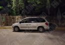 Abandonan camioneta con un hombre asesinado en Acapulco