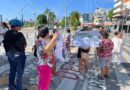 Bloquean padres de familia la Costera; exigen electricidad y docentes