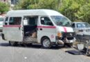 Fallan frenos de Urvan del transporte público y choca contra muro en Taxco; hay nueve heridos