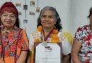 Galardonan a Brígida Chautla, defensora de las mujeres y la partería tradicional
